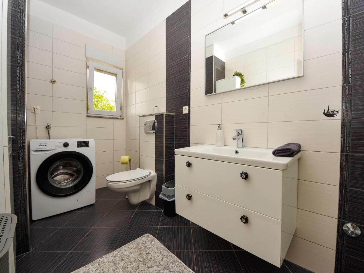 Holiday Home Stipe By Interhome Smilcic エクステリア 写真